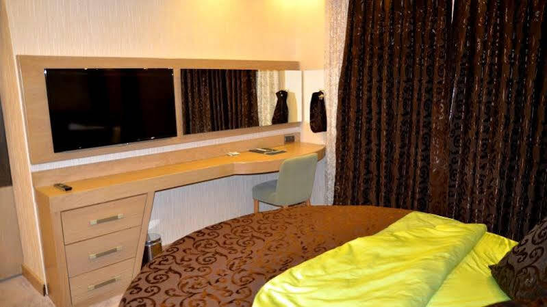 Grand Hotel Van Esterno foto